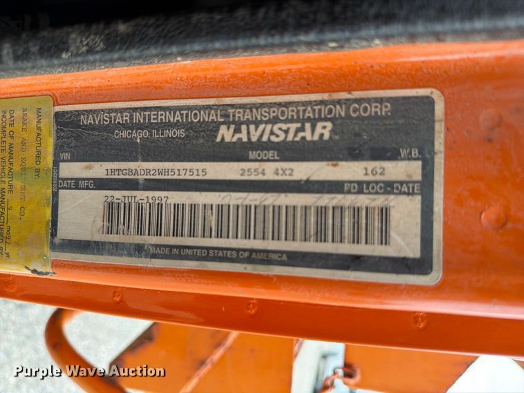 image for item DV2076 1998 International 2554 dump truck