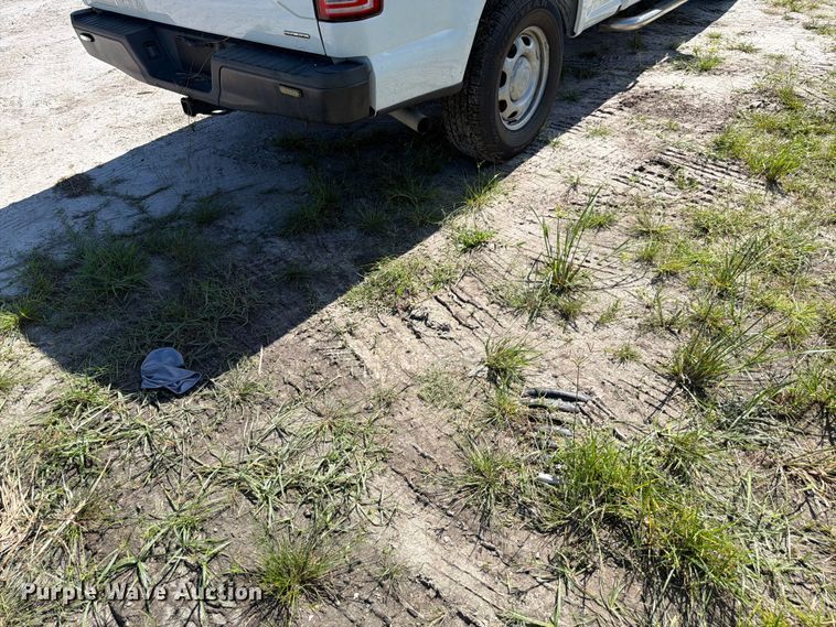 image for item DV7322 2016 Ford F150 Ext. Cab pickup truck