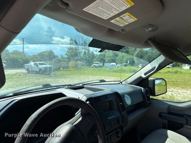 image for item DV7322 2016 Ford F150 Ext. Cab pickup truck