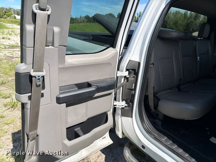 image for item DV7322 2016 Ford F150 Ext. Cab pickup truck