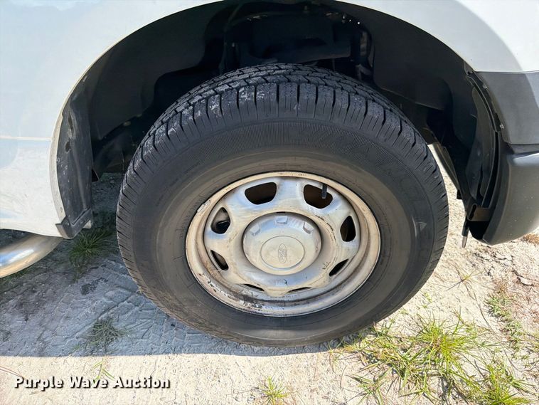 image for item DV7322 2016 Ford F150 Ext. Cab pickup truck