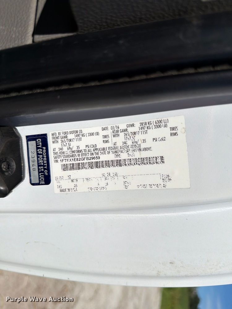 image for item DV7322 2016 Ford F150 Ext. Cab pickup truck