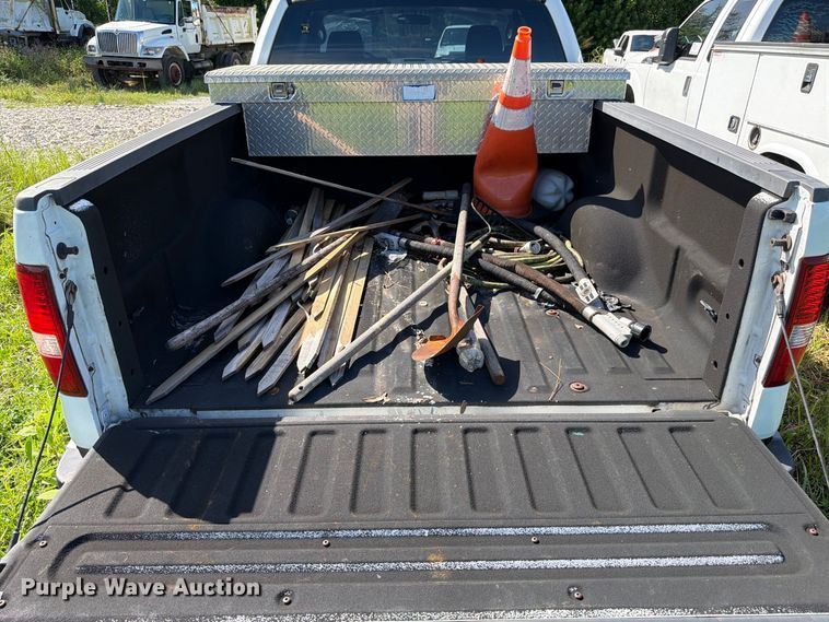 image for item DV7324 2007 Ford F150 Ext. Cab pickup truck