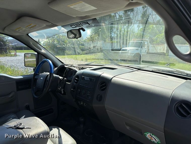 image for item DV7324 2007 Ford F150 Ext. Cab pickup truck