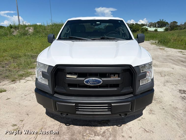 image for item DV7335 2015 Ford F150 Ext. Cab pickup truck