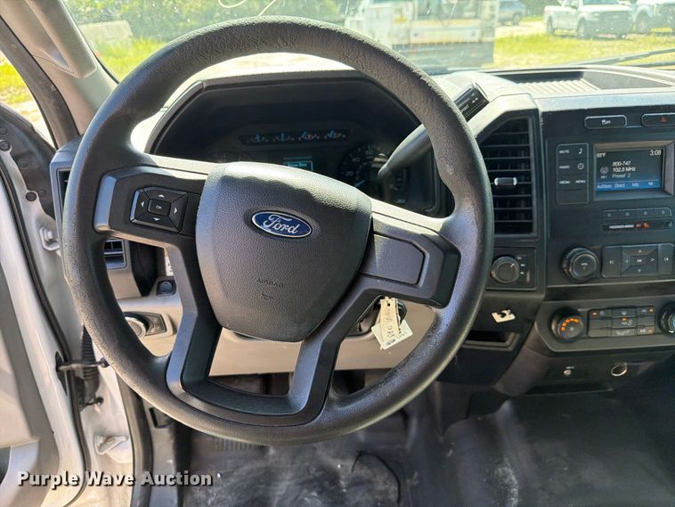 image for item DV7335 2015 Ford F150 Ext. Cab pickup truck