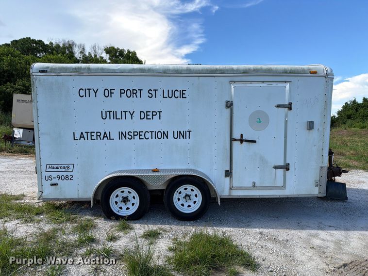 image for item DV7352 2002 Haulmark K714BT-WT enclosed cargo trailer