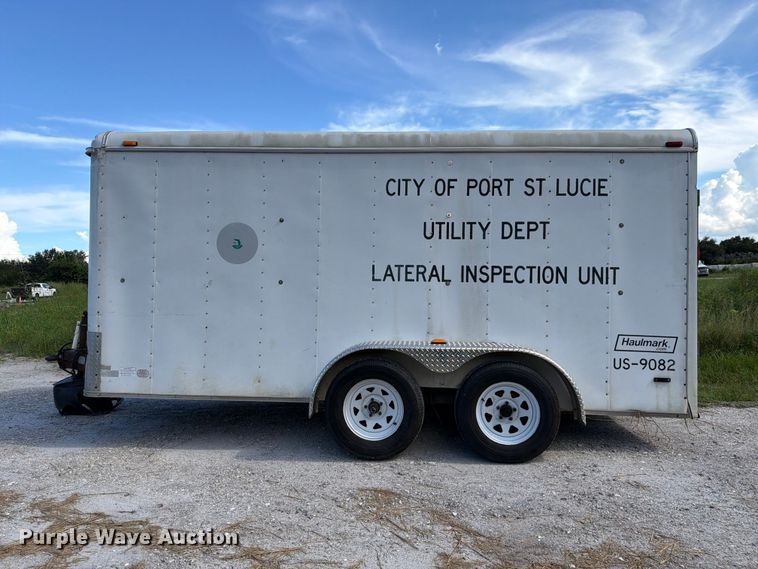 image for item DV7352 2002 Haulmark K714BT-WT enclosed cargo trailer