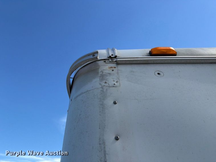 image for item DV7352 2002 Haulmark K714BT-WT enclosed cargo trailer