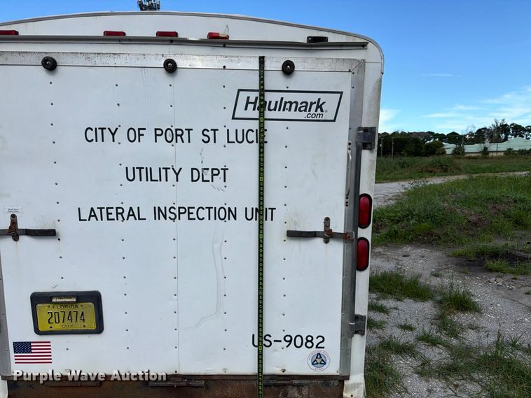 image for item DV7352 2002 Haulmark K714BT-WT enclosed cargo trailer