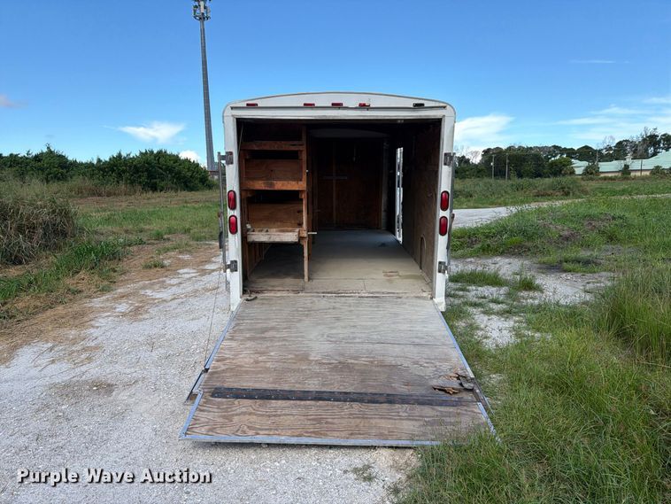 image for item DV7352 2002 Haulmark K714BT-WT enclosed cargo trailer