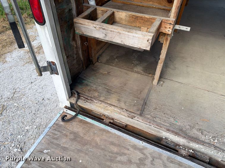 image for item DV7352 2002 Haulmark K714BT-WT enclosed cargo trailer