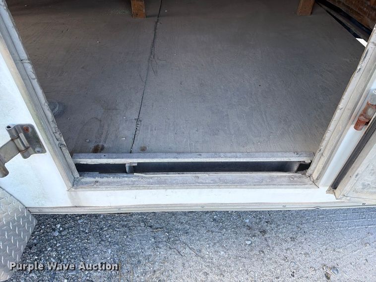 image for item DV7352 2002 Haulmark K714BT-WT enclosed cargo trailer