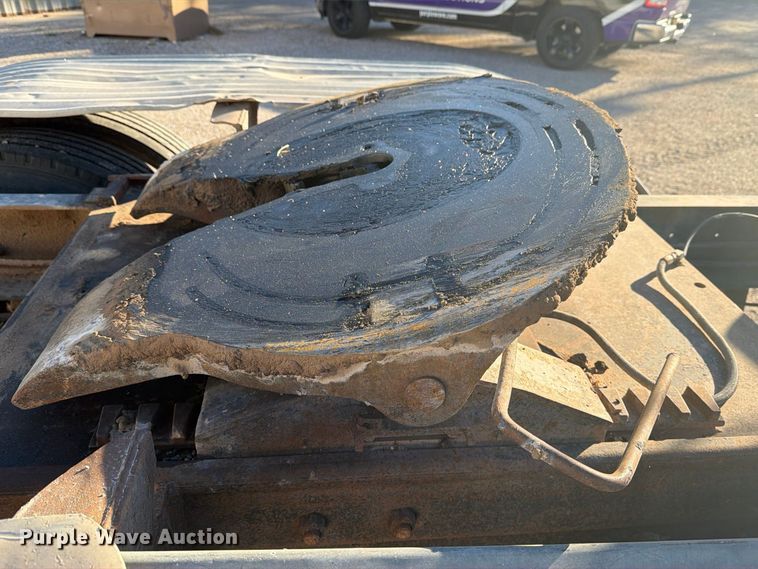 image for item DV8729 1979 Mack R600 semi truck