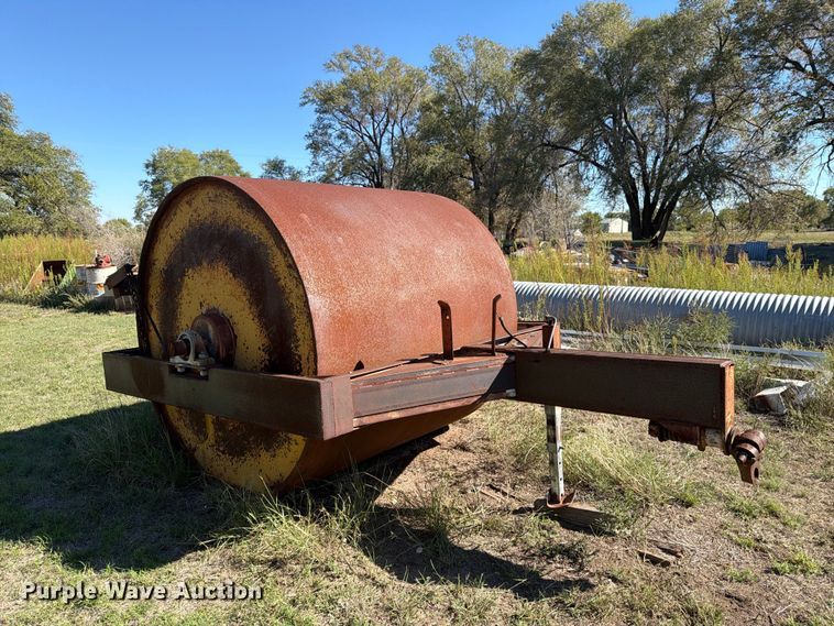 image for item DV8733 Pull type roller