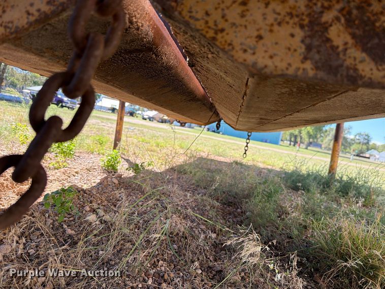 image for item DV8734 1987 Ranch Manufacturing bottom dump trailer