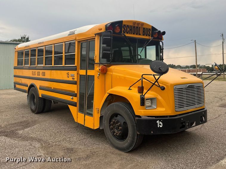 image for item DY3152 2005 Freightliner Fs 65 Chassis School bus