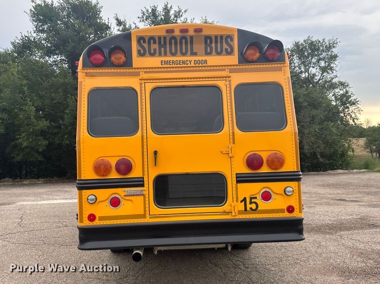 image for item DY3152 2005 Freightliner Fs 65 Chassis School bus