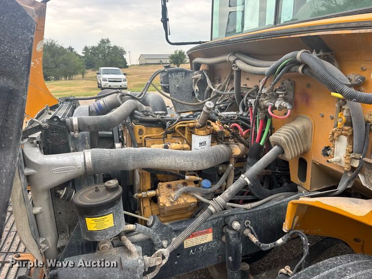 image for item DY3152 2005 Freightliner Fs 65 Chassis School bus