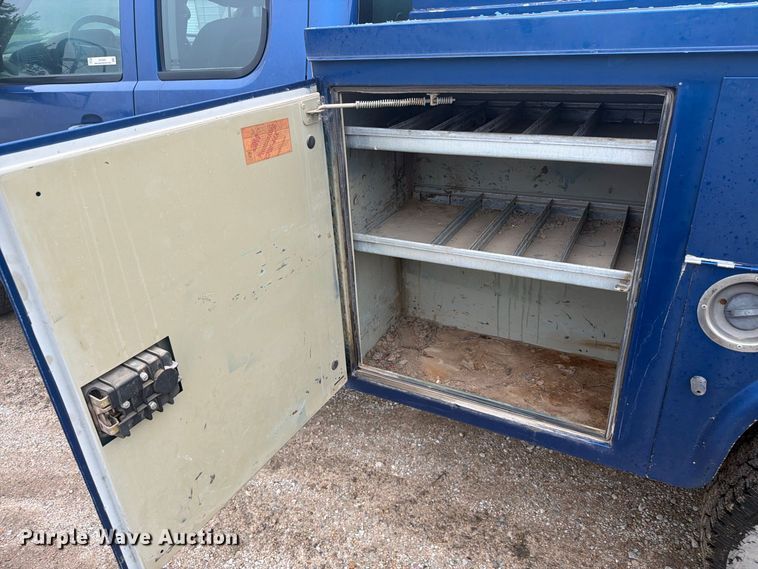 image for item DY3453 2012 Chevrolet Silverado 3500HD Ext. Cab utility bed pickup truck