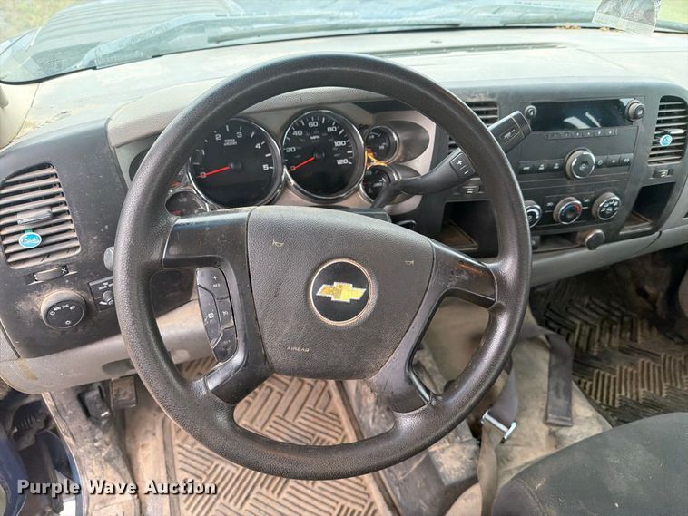 image for item DY3453 2012 Chevrolet Silverado 3500HD Ext. Cab utility bed pickup truck
