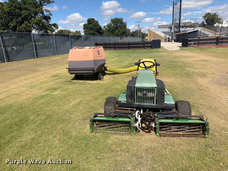 image for item DY3461 John Deere 2653 lawn mower