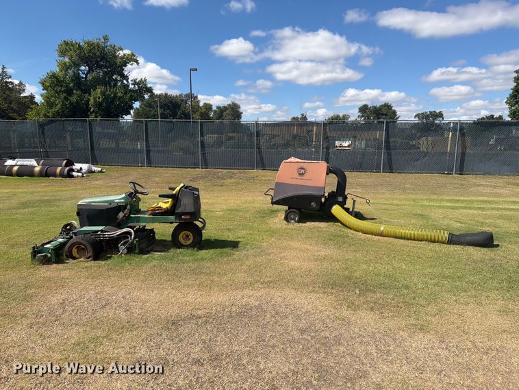 image for item DY3461 John Deere 2653 lawn mower
