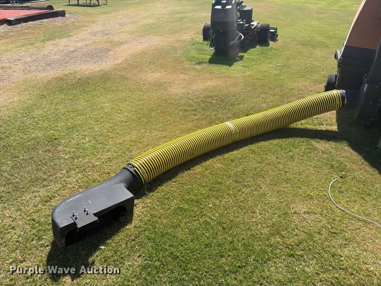 image for item DY3461 John Deere 2653 lawn mower