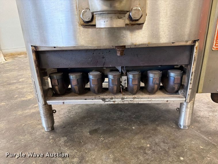 image for item DZ4907 1996 Vulcan GL40E Steam kettle