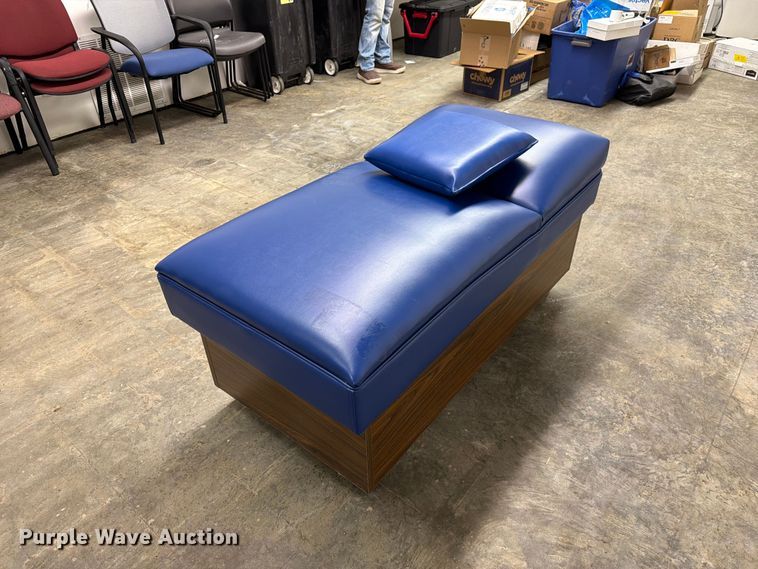 image for item DZ4910 WMC medical bed