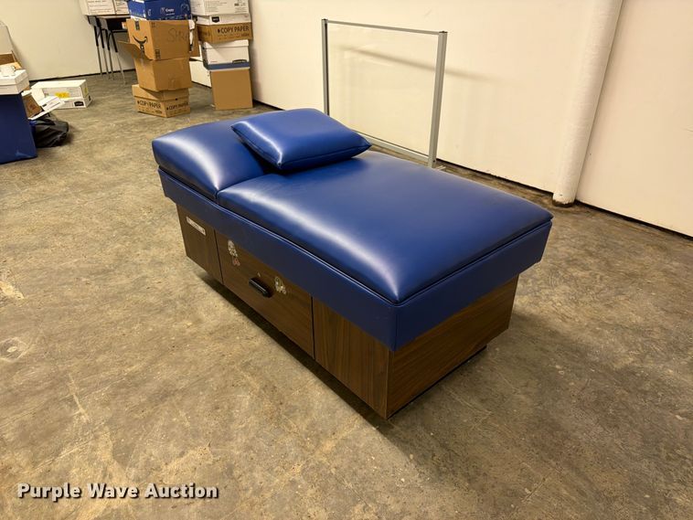 image for item DZ4910 WMC medical bed