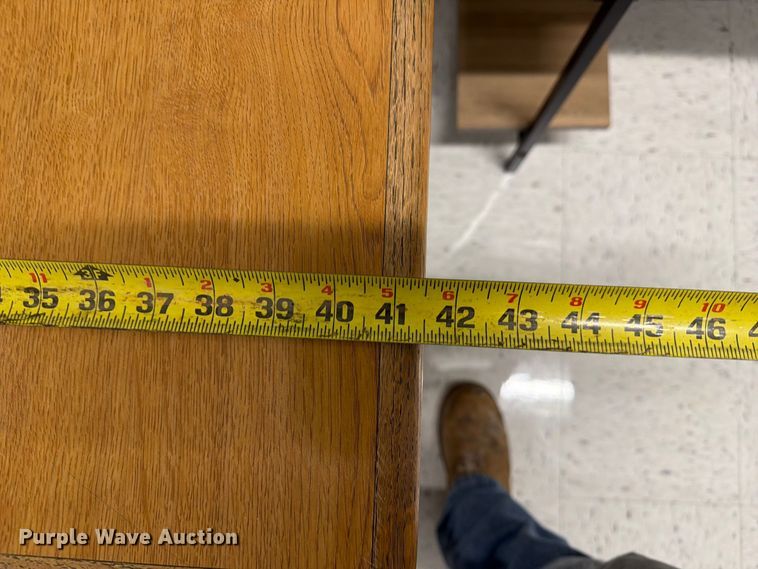 image for item DZ4917 Tables