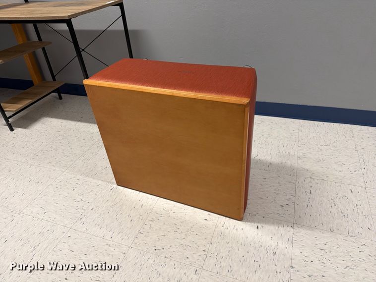 image for item DZ4917 Tables
