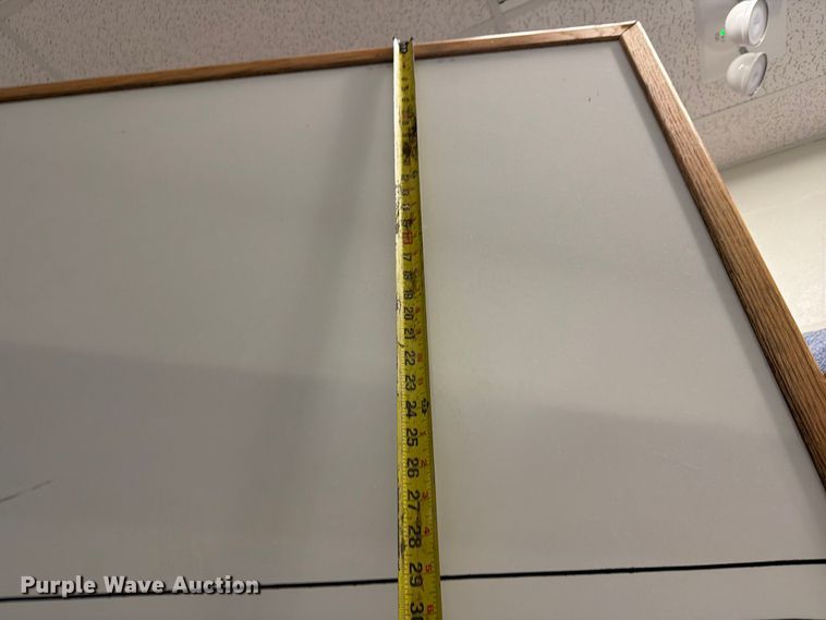 image for item DZ4917 Tables