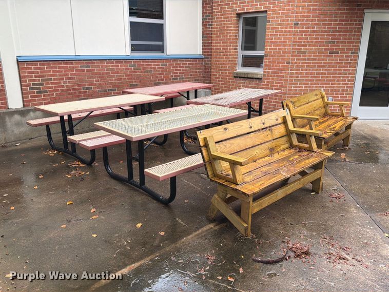image for item DZ4919 Picnic tables and benches