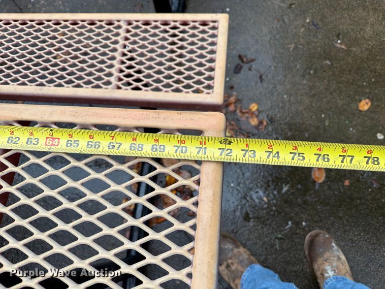 image for item DZ4919 Picnic tables and benches