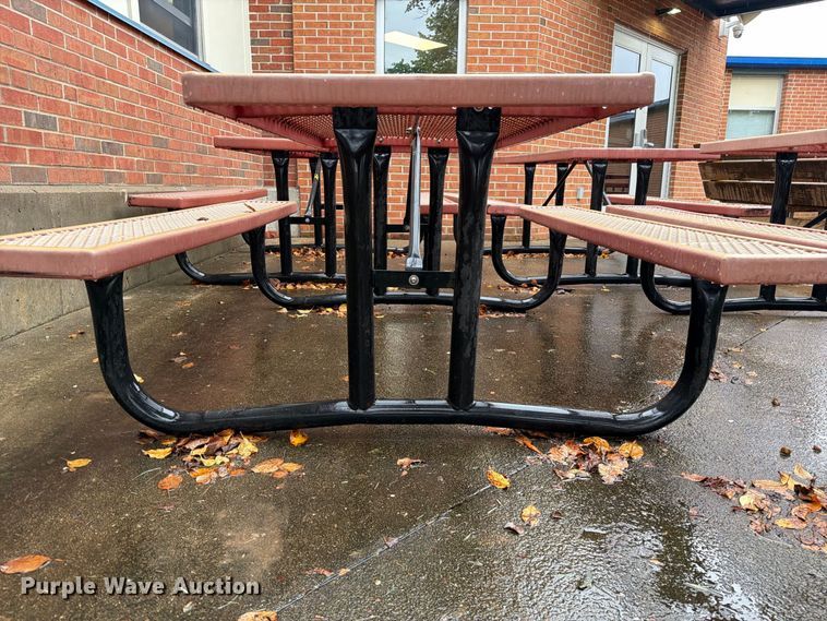 image for item DZ4919 Picnic tables and benches