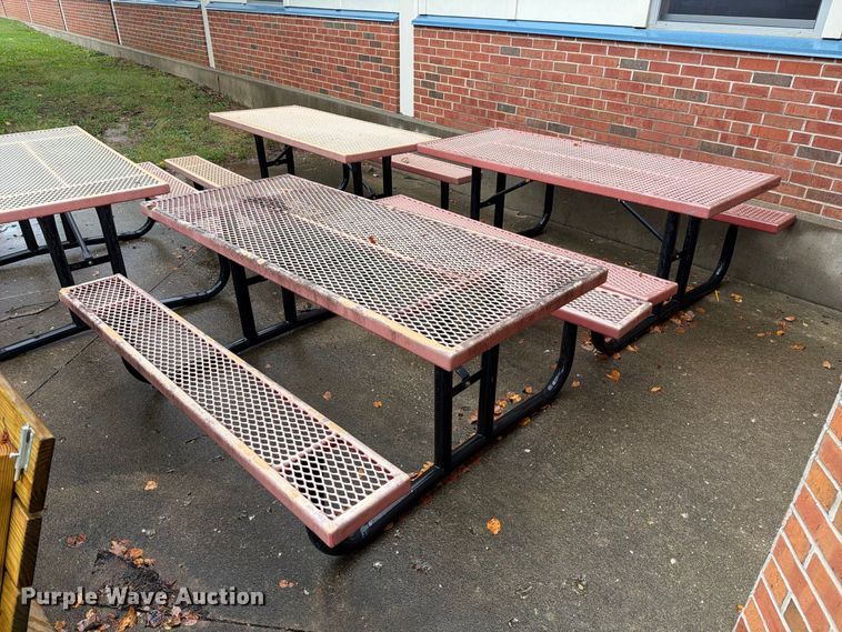 image for item DZ4919 Picnic tables and benches