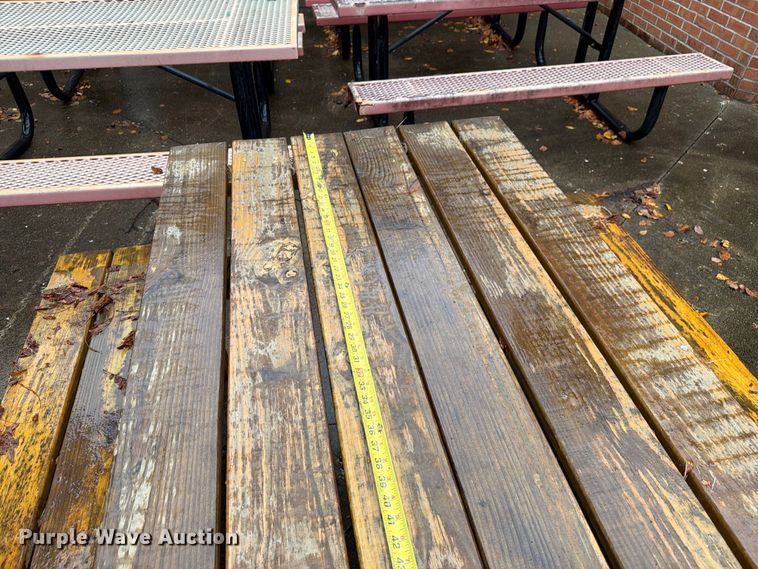 image for item DZ4919 Picnic tables and benches
