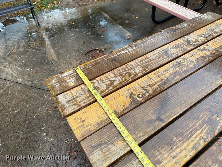 image for item DZ4919 Picnic tables and benches