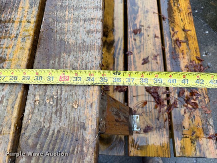 image for item DZ4919 Picnic tables and benches
