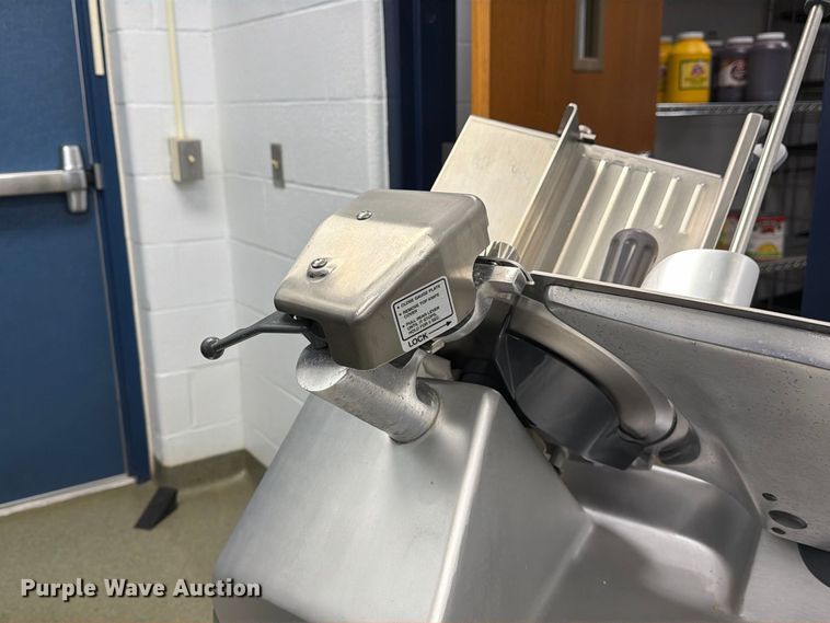 image for item DZ4922 Hobart 2912 Slicer
