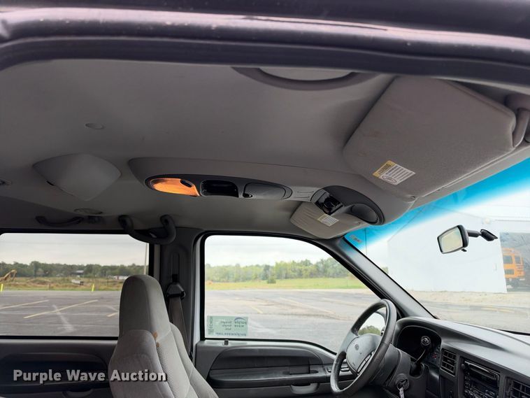 image for item EC4639 2002 Ford Excursion SUV