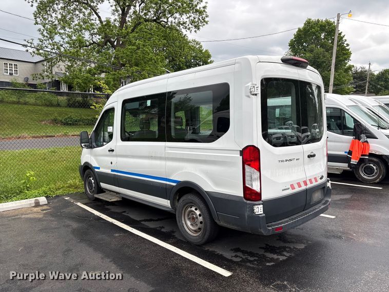 image for item EF1157 2018 Ford Transit 150 van