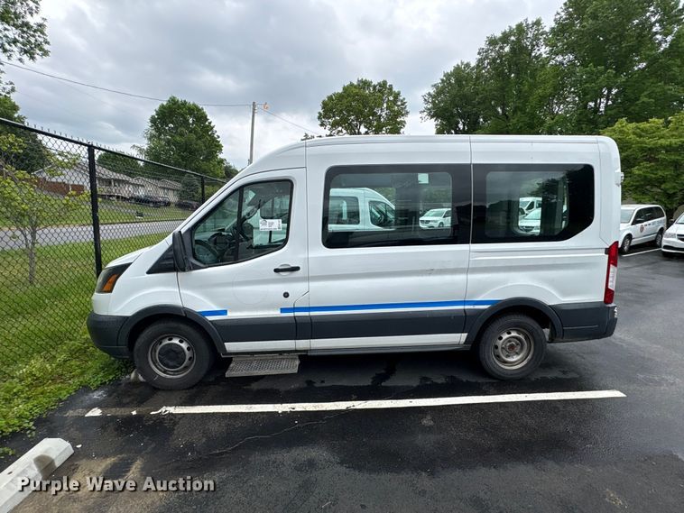 image for item EF1157 2018 Ford Transit 150 van