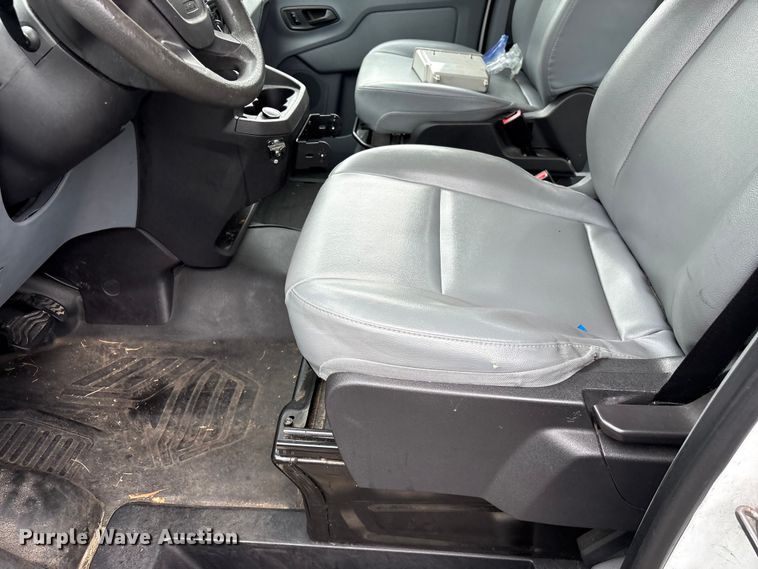 image for item EF1157 2018 Ford Transit 150 van
