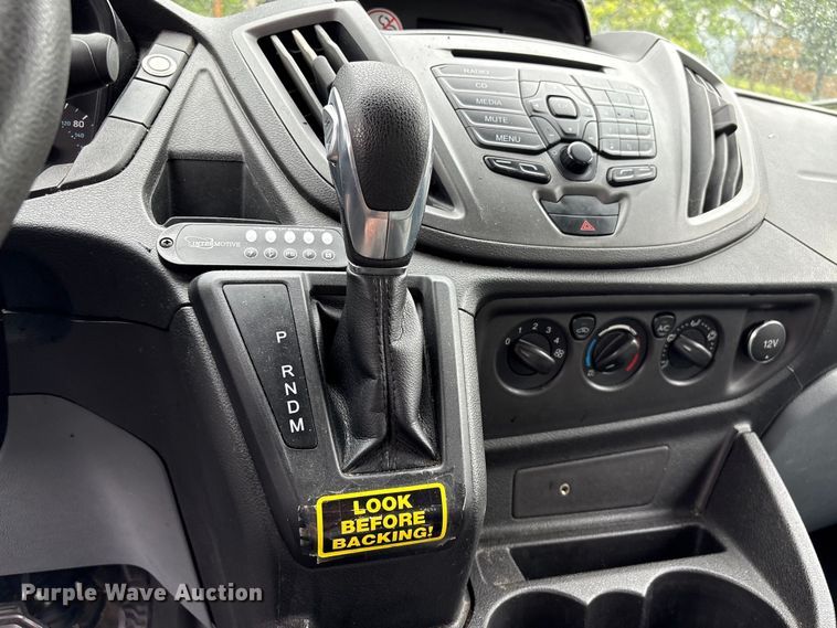image for item EF1157 2018 Ford Transit 150 van