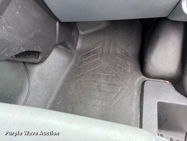 image for item EF1157 2018 Ford Transit 150 van