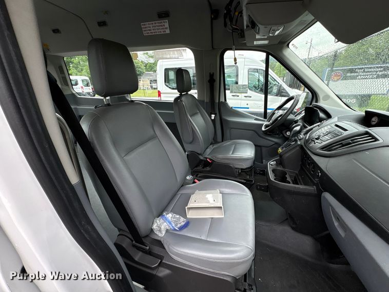 image for item EF1157 2018 Ford Transit 150 van