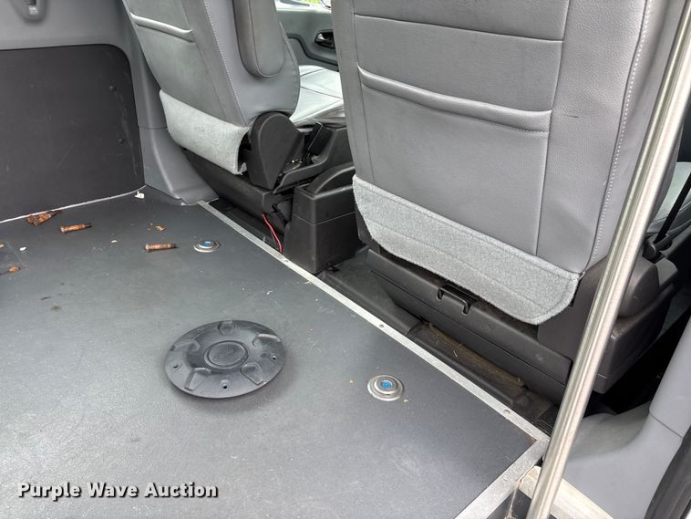 image for item EF1157 2018 Ford Transit 150 van